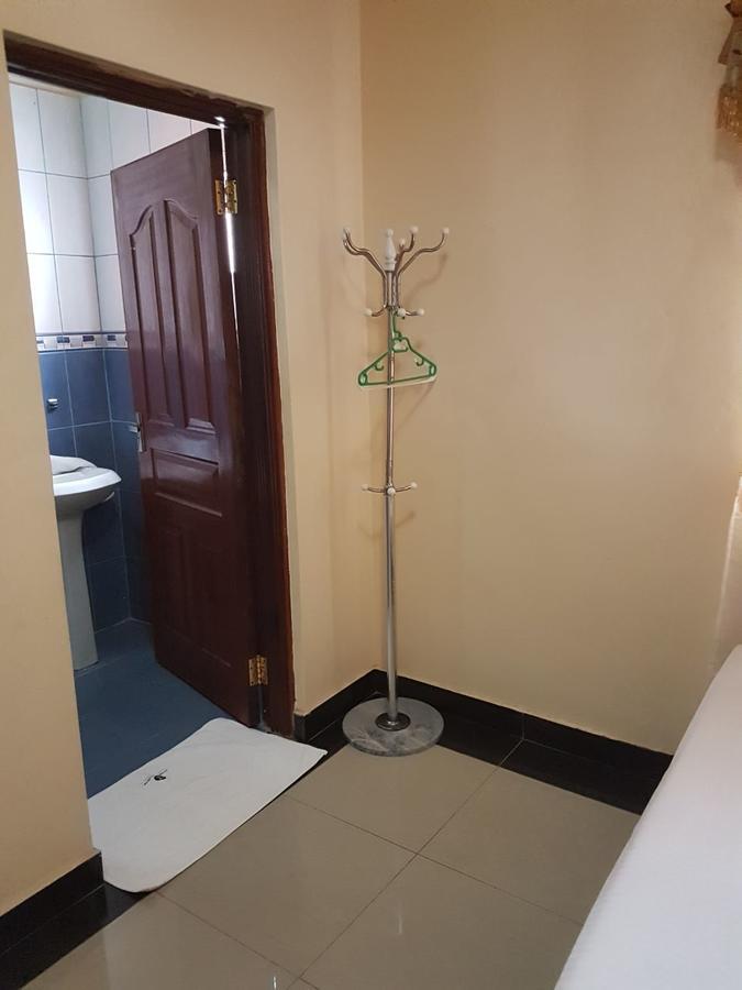 Lodwar Ceamo Prestige Lodge מראה חיצוני תמונה